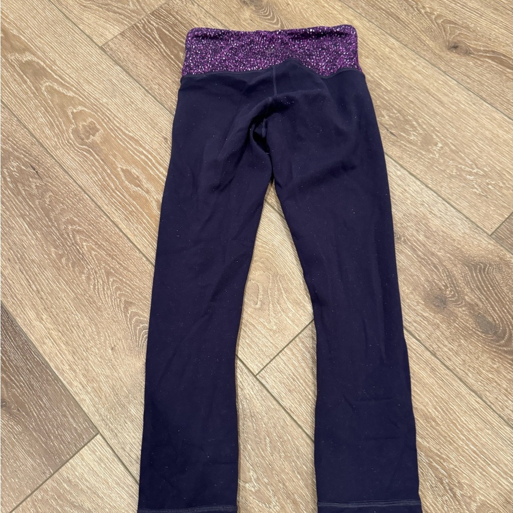 Reversible lululemon leggings - Picture 2 of 2